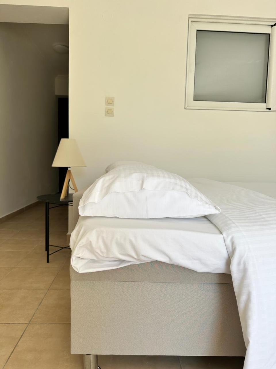 Corfu Lakeside Cottage كانوني المظهر الخارجي الصورة